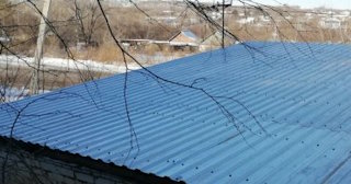Демонтаж поликарбоната с крыши в Ишиме - услуги по доступной цене от 622 рублей