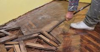 Демонтаж пола в квартире в Ишиме - Стоимость от 518 рублей | Сварной-Шм